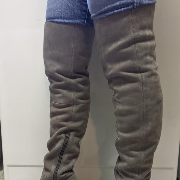 Aldo over the knee gray suede boots - Picture 6 of 9